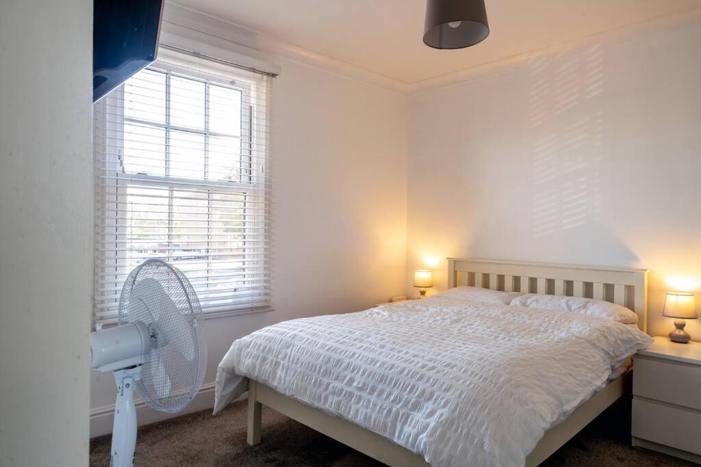 No6 - Beverley - Elegant Townhouse - Central Location 外观 照片