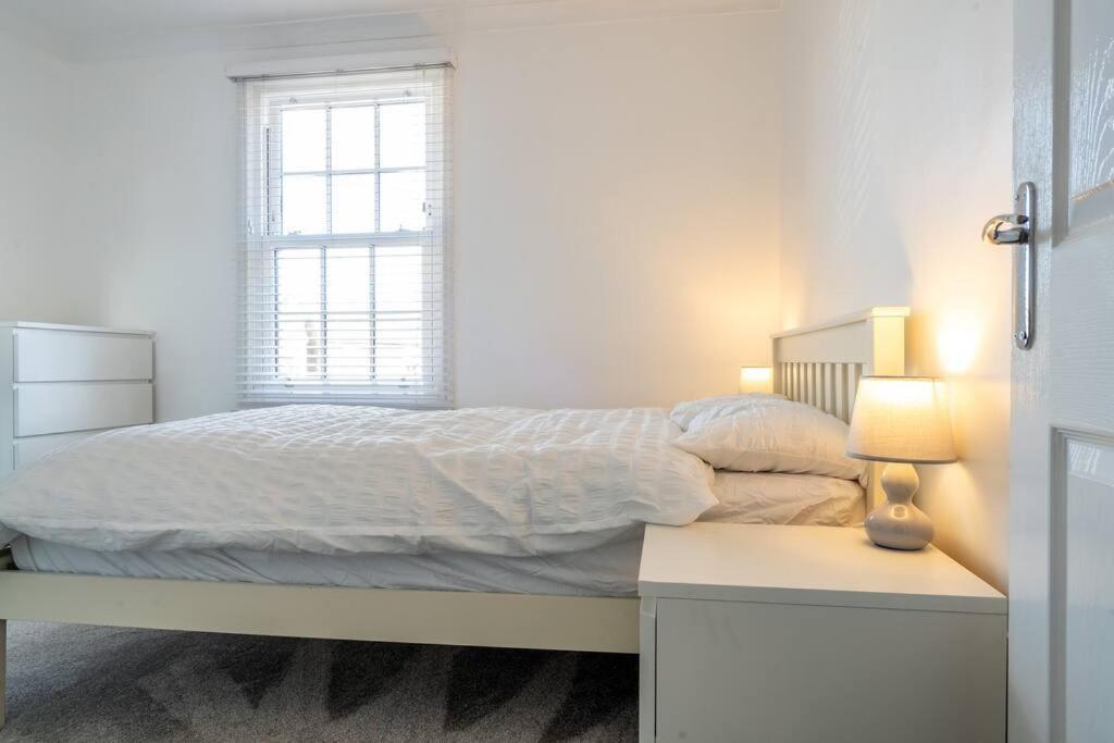 No6 - Beverley - Elegant Townhouse - Central Location 外观 照片
