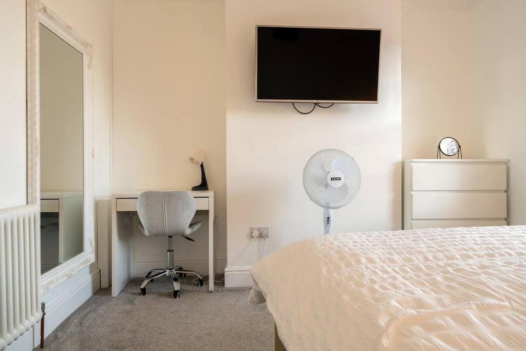 No6 - Beverley - Elegant Townhouse - Central Location 外观 照片